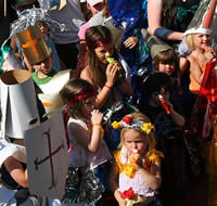 Freeze Parade Game